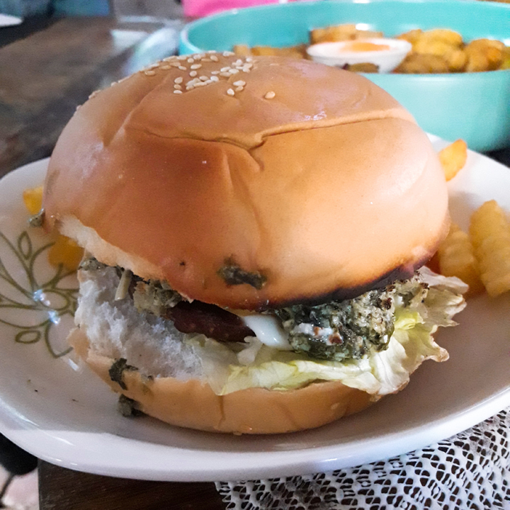 soy spinach burger