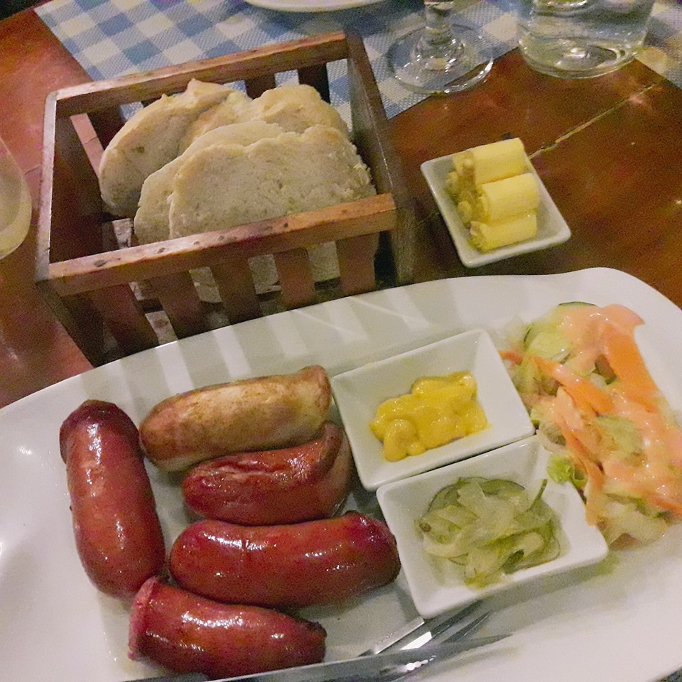sausage platter by bavaria