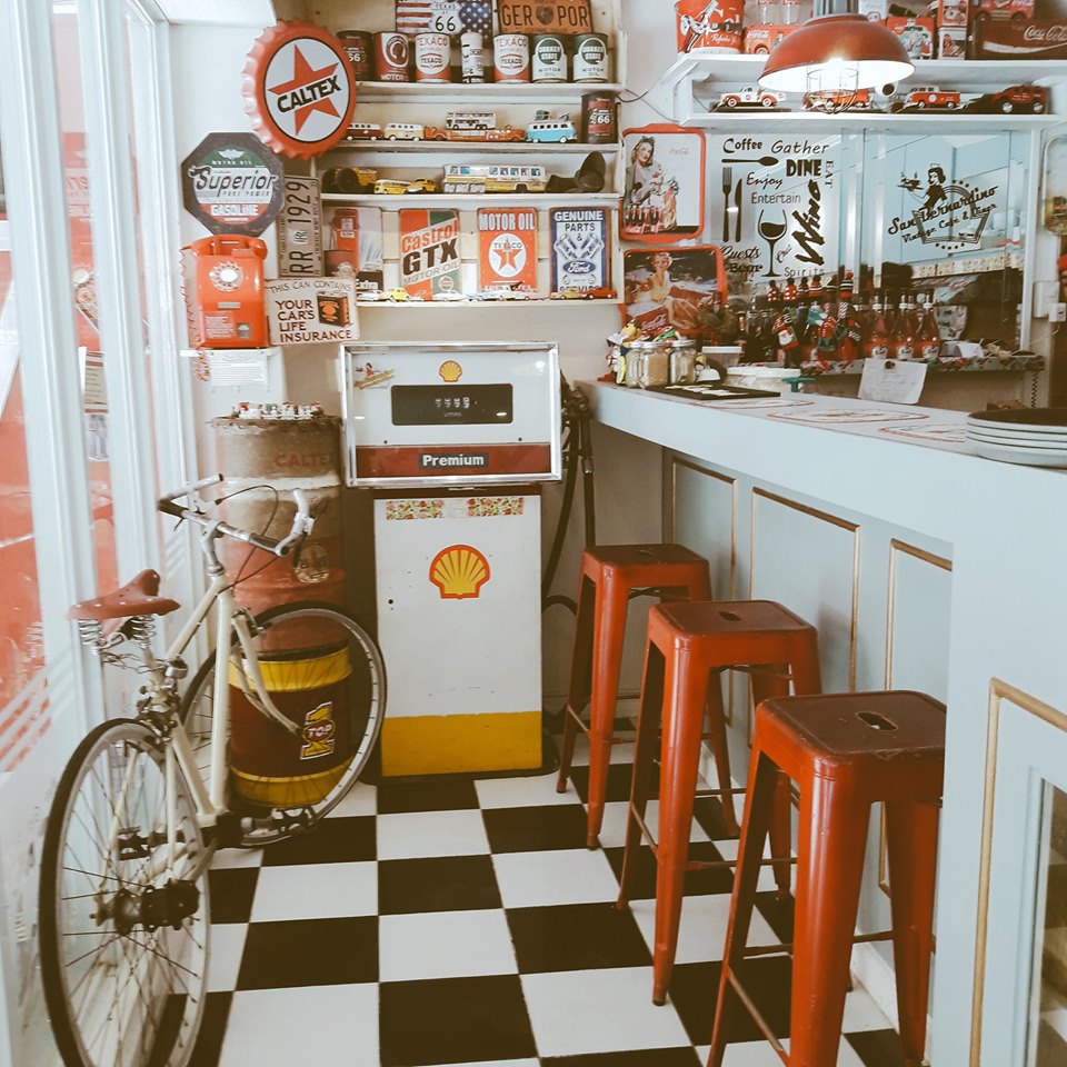 vintage counter