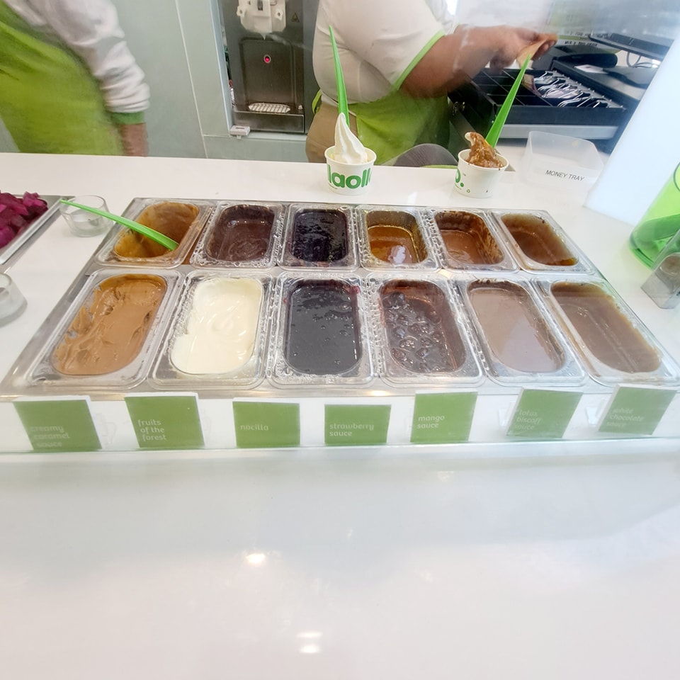 llaollao toppings syrup