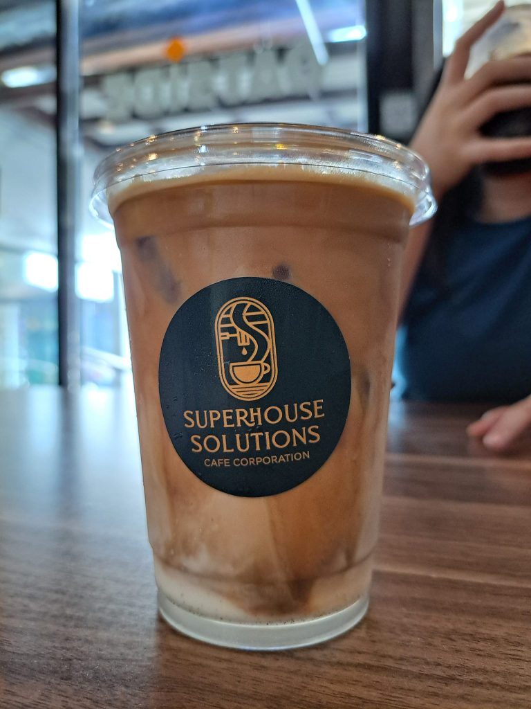 superhouse iced latte