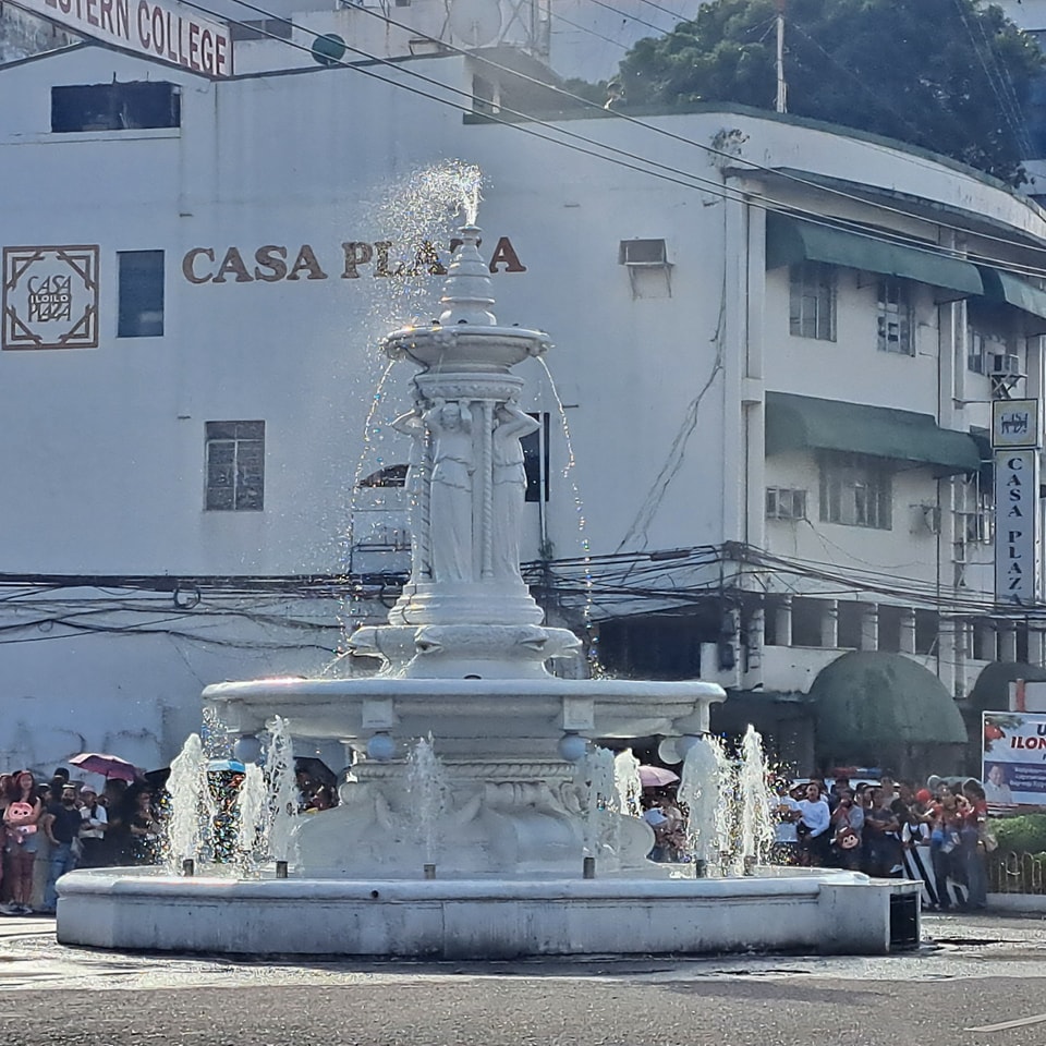 Arroyo Fountain Day