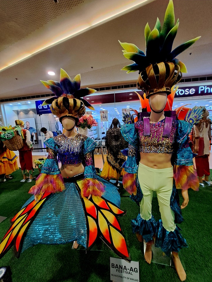 bana-ag festival costume