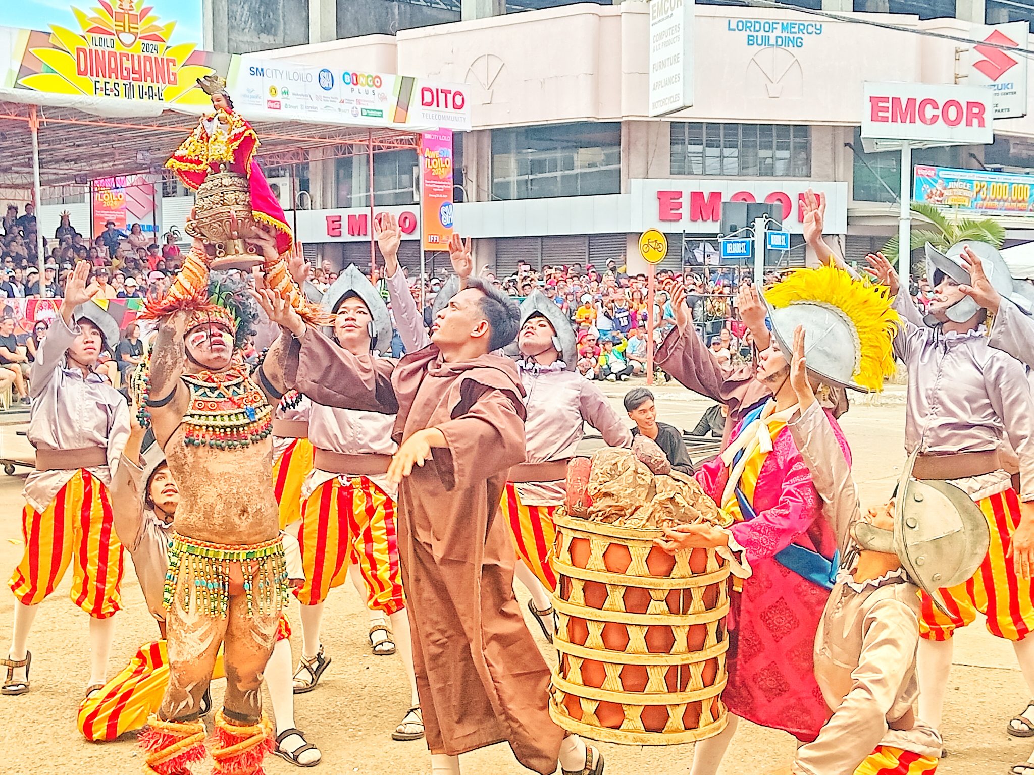 [PHOTOBLOG] Dinagyang Ati Tribes Competition 2024 - Iloilo Blogger She Mae